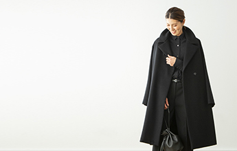 華やかなブラック