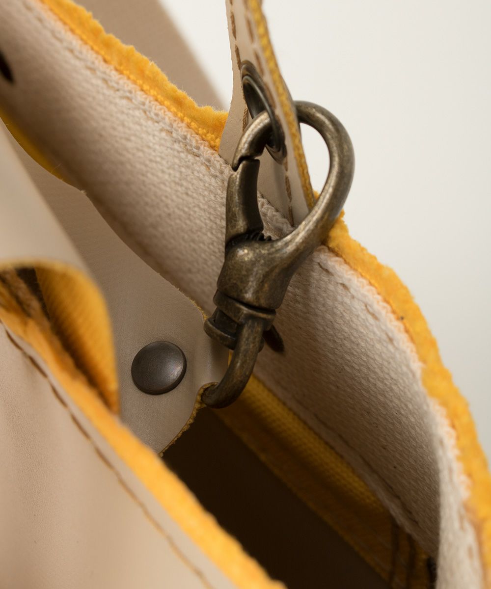 ebagos エバゴス PVC Y字トート Mサイズ L.BEIGE