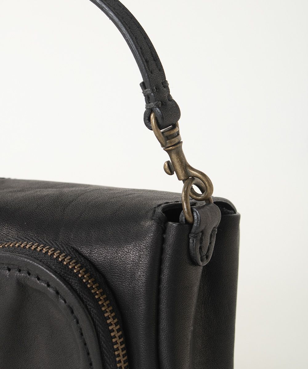 ebagos 牛ソフト 籐付きミニ財布 BLACKエバゴス | マドリガル